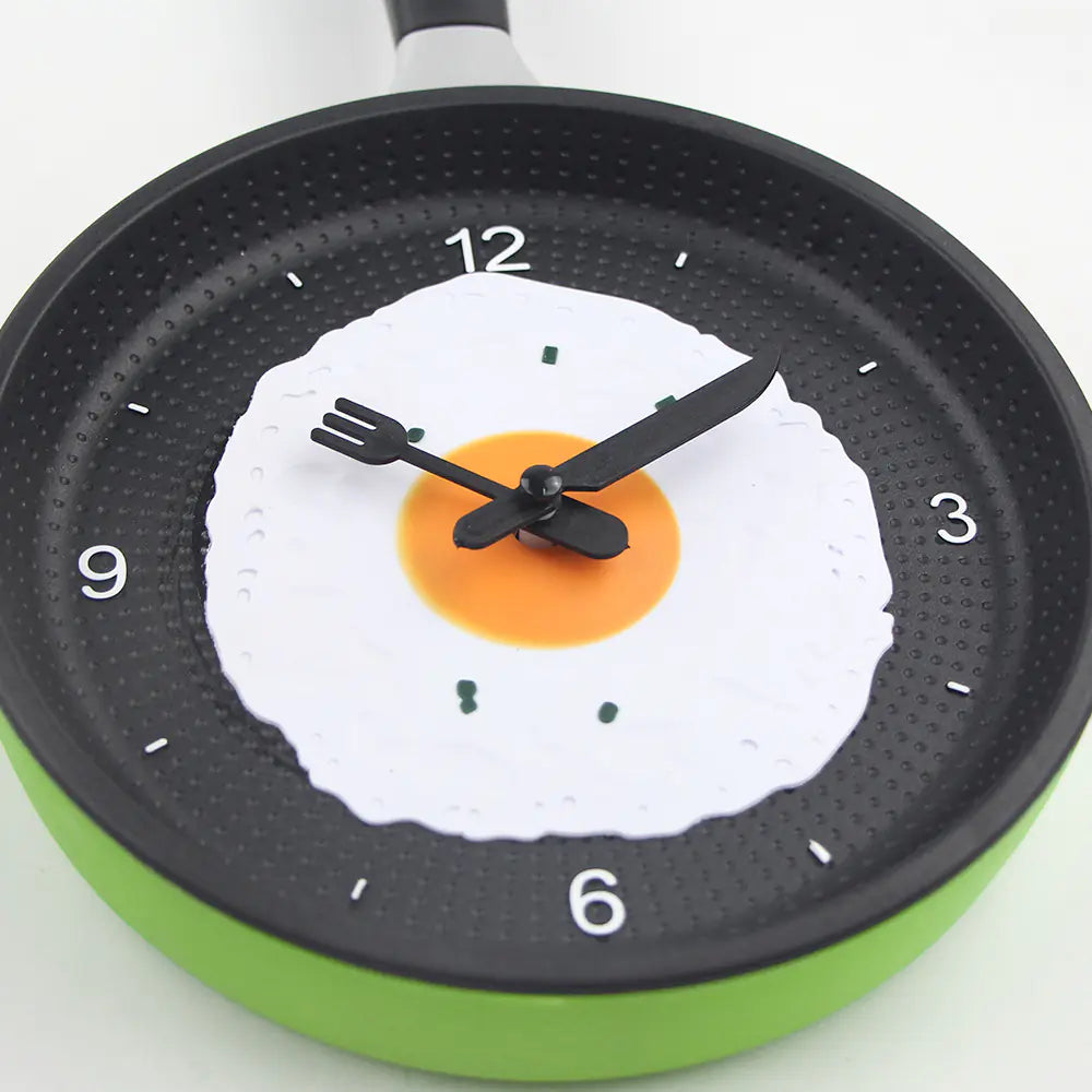 Fried Egg Pan Mute Wall Clock - Simple Design